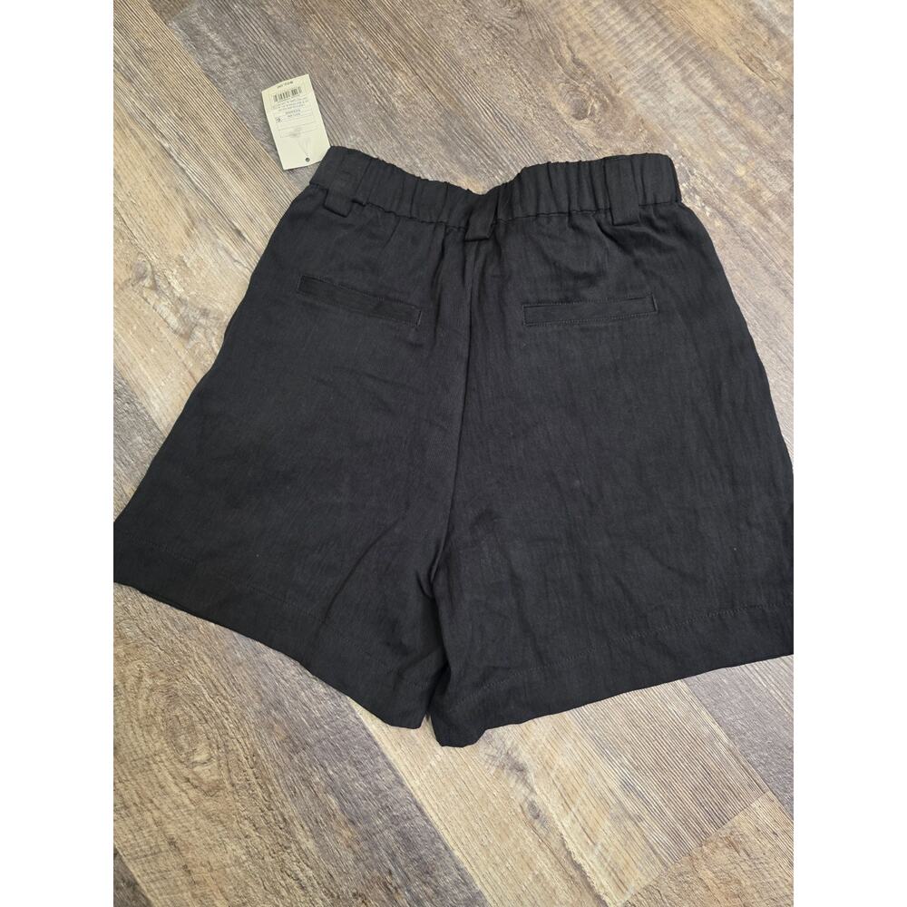 A New Day Womens Size 2 Black High-Rise Pleat Front Tie Belt Shorts - Picture 5 of 6
